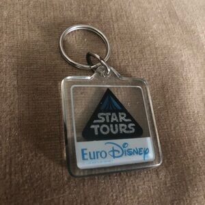 🎠💫1980s Disney Star Tours Resin Key Fob - $40 or $35 w/offer